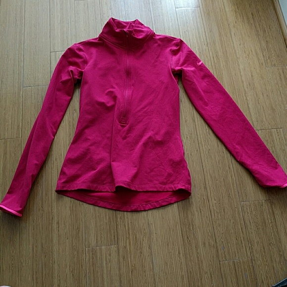 Nike dry fit pull over
