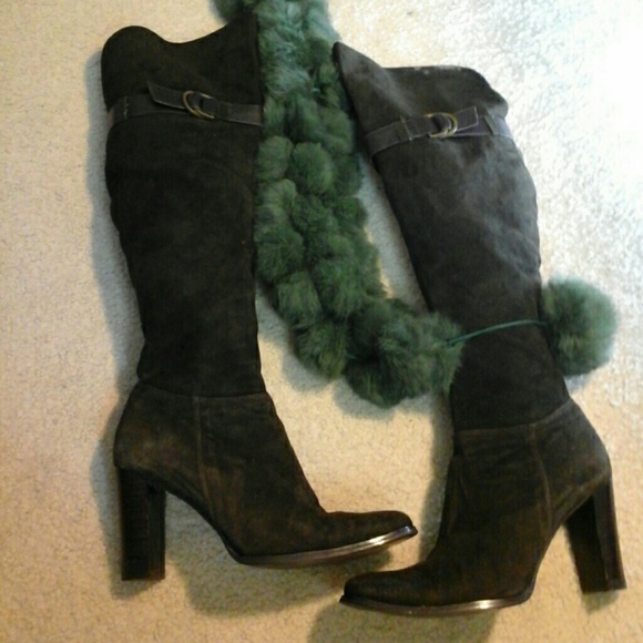TALL SUEDE BOOTS - Picture 2 of 4