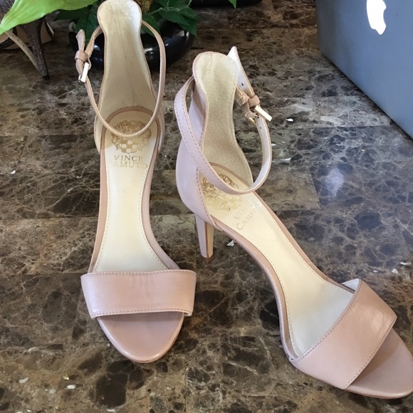 Vince Camuto 'Court'