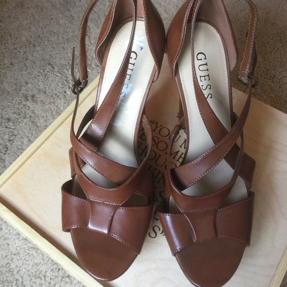 GUESS Shoes - Brandnew ! guess heels
