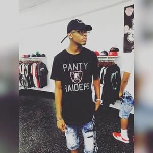 Meet your Posher, Elijah