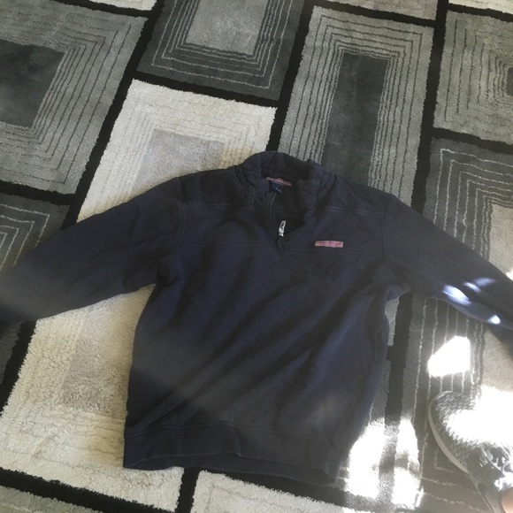 Vineyard vines Crew neck