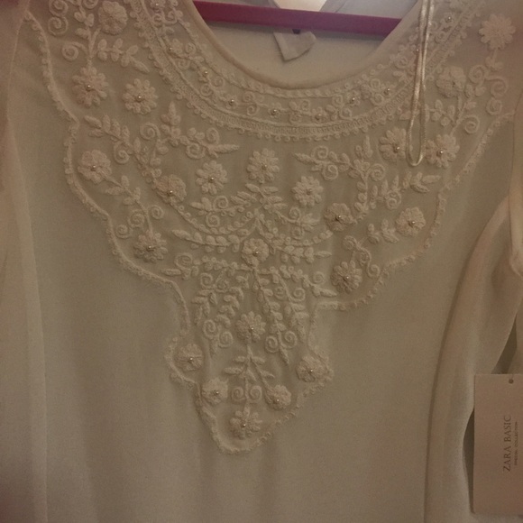 Embroidered Tunic - Picture 3 of 4