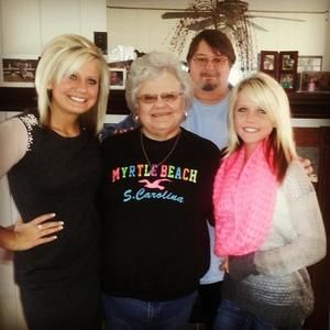 Meet your Posher, Pam