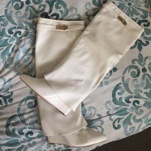 Wedge Boots •size 9.5 •4in heel •nude •never worn