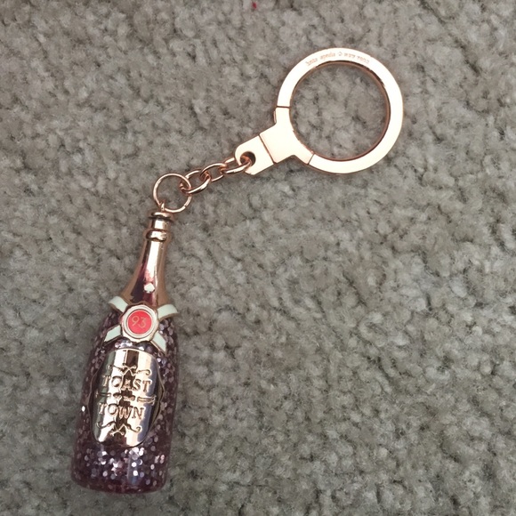 KSNY "Toast of the Town" 🍾 key fob