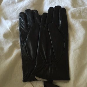 Michael Kors leather gloves