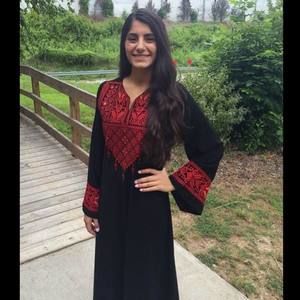 Meet your Posher, Leena