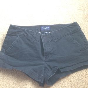 American Eagle Black shorts