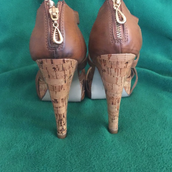 Chinese laundry strappy heels - Picture 2 of 3