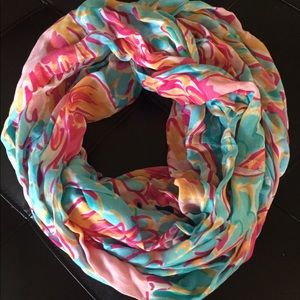 VGUC peel & eat scarf