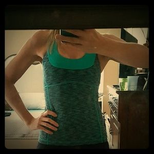 Lululemin Racer-back Scoop-neck Tank Top