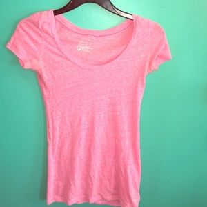 American eagle fitting shirt.