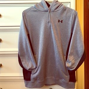 Under Armor Sweatshirt
