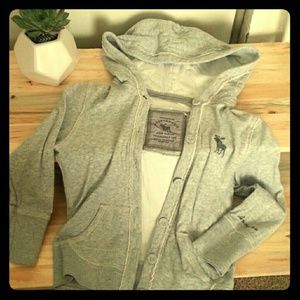 🎄SALE Abercrombie & Fitch grey sweatshirt