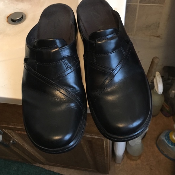Clarks shoes
