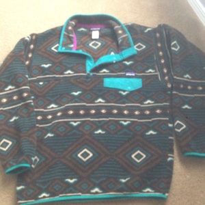 Men's medium Patagonia pullover