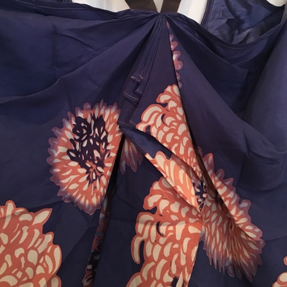 Tea and Honey silk top - Picture 4 of 4