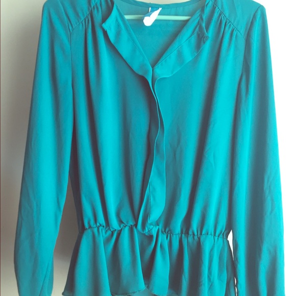 Beautiful team blouse!