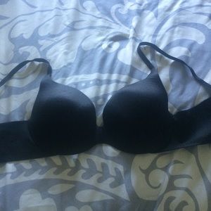 Black Victoria's Secret Demi Bra