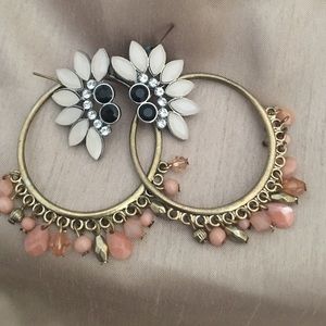 SET OF 2 EARRINGS 🌸