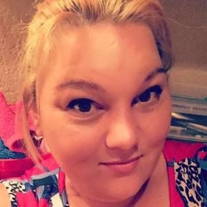 Meet your Posher, Teresa