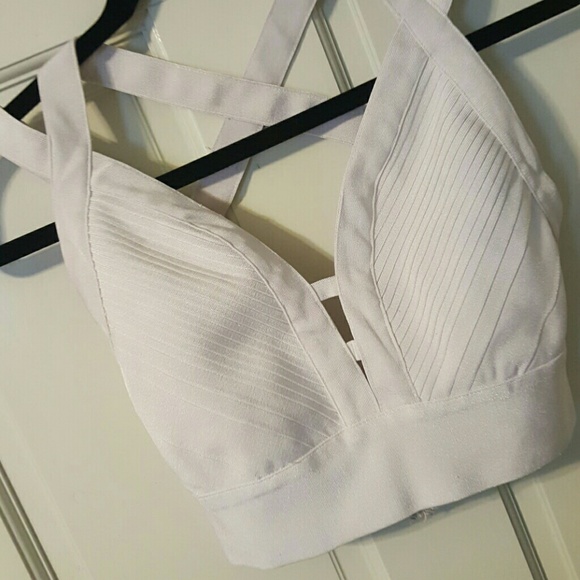 WOW Couture White bandage crop top - Picture 4 of 4