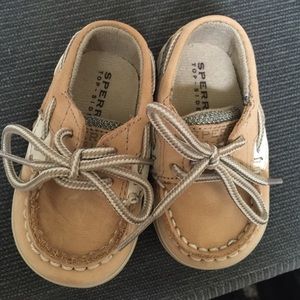 Babies 1M sperrys shoes.