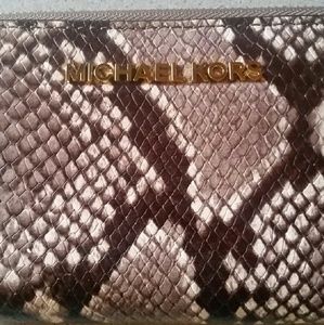 Michael Kors Wallet *NEW*