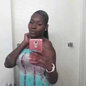 Meet your Posher, Brittney