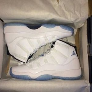 Jordan retro 11s
