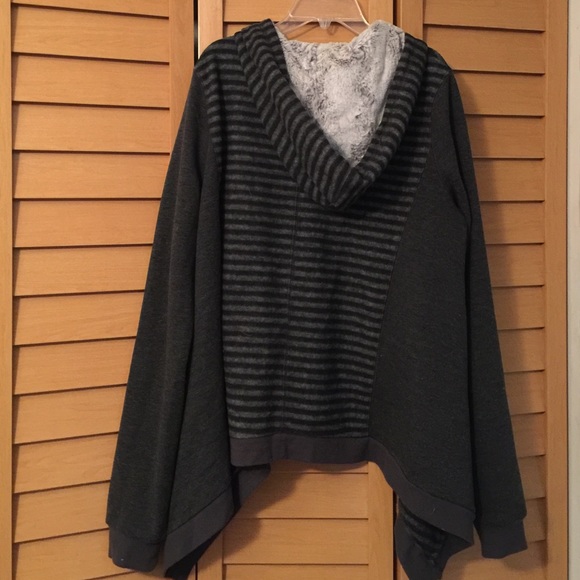 Missme Jacket - Picture 4 of 4