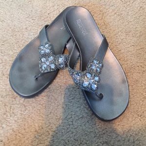 Kenneth Cole Flip Flops