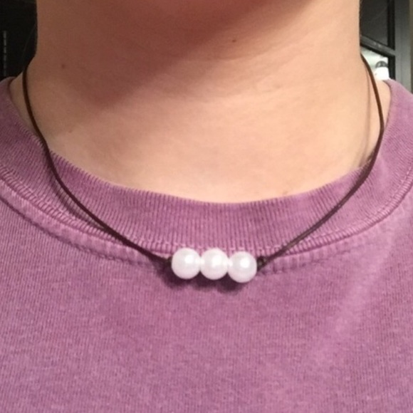 Handmade Jewelry - *2 for $8* Leather and Pearl Necklaces