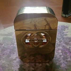 Gucci perfume