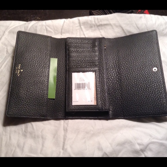 NWT Kate Spade Baxter St. Wallet - Picture 3 of 3