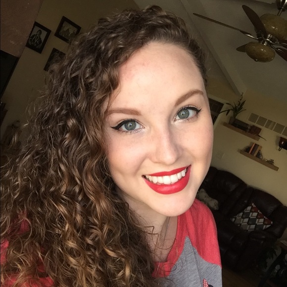 Meet your Posher, Autumn - Picture 1 of 1