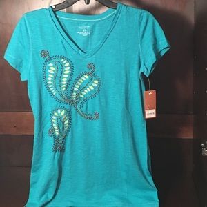 Brand new Sonoma shirt