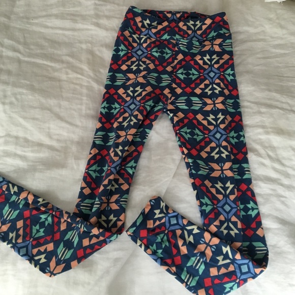 Lu la Roe Tween legging.