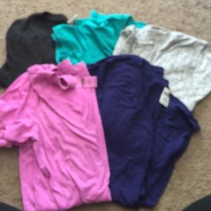Vs pink vneck tees