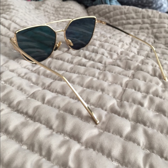 Rose gold sunglasses - Picture 4 of 4