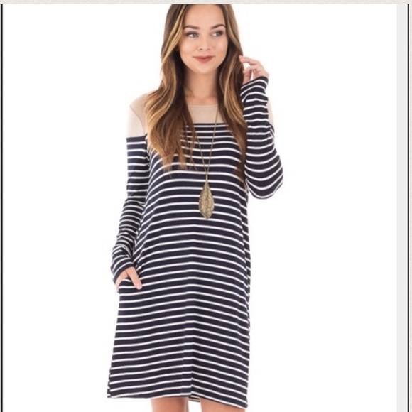 SOLD! NWT Women's Monteau striped dress - Picture 2 of 4