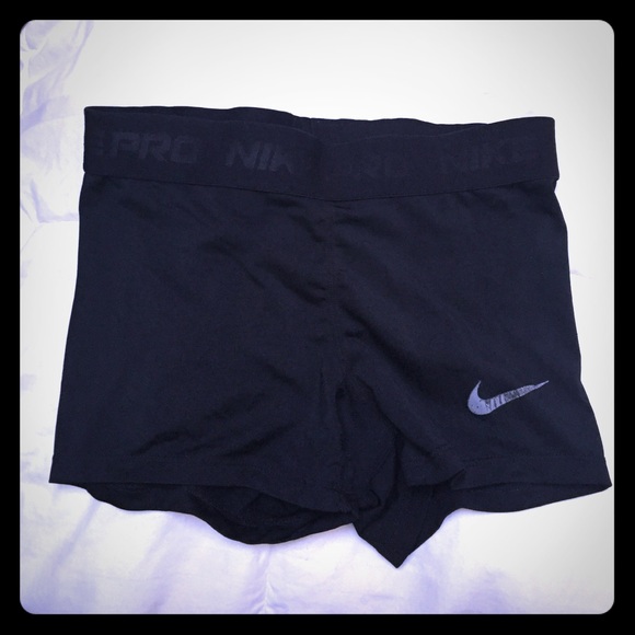 Nike workout shorts- heat gear size xs