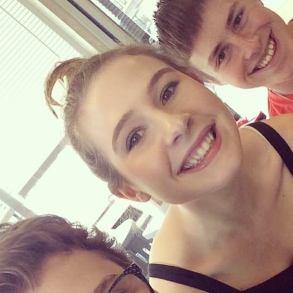 Meet your Posher, Emma - Picture 1 of 1