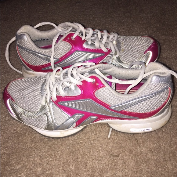Reebok tennis shoes