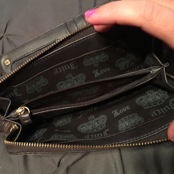 đź‘‘JUICY COUTURE wallet đź‘‘ - Picture 3 of 4