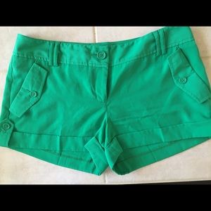 Express Shorts