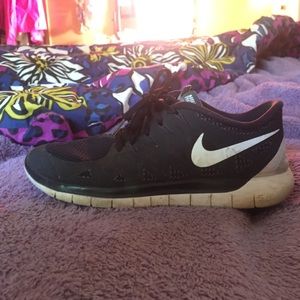 women's black nike