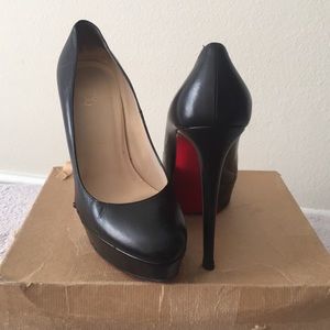 Christian Louboutins Black Leather sz39 ht 5 1/2"