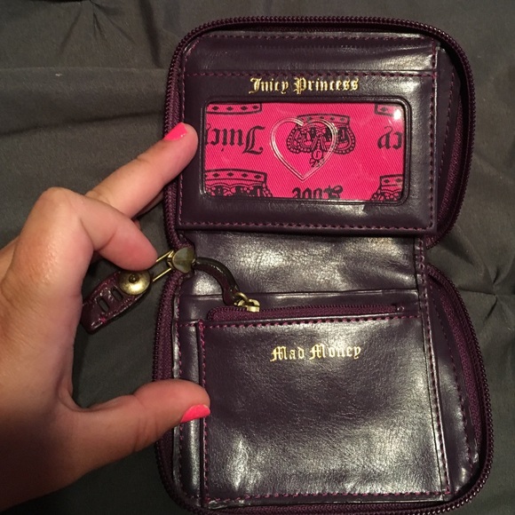 👑JUICY COUTURE wallet 👑 - Picture 3 of 4